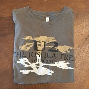 U2 Joshua Tree Tour Shirt